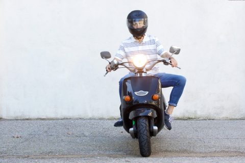 友人から譲り受けたバイクの「名義変更」をうっかり忘れていた&#8230;。まだ事故もしていないですし、問題はないのでしょうか？