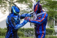 『仮面ライダーゼッツ』第18話「撃つ」、なすかや紅覇をデスゲームから守れ！