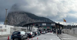 ジブラルタル・スペイン間の陸路国境、国境管理を撤廃