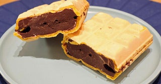 【チョコモナカジャンボの中身ぜんぶチョコ】チョコモナカジャンボの中身をオールチョコにしてしまったアイスというか、分厚いチョコ！＜野島慎一郎のバカレシピ＞