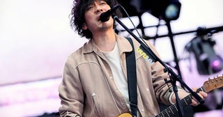 back number初のスタジアムツアーが開幕、NHKウインタースポーツテーマソングをライブ初披露