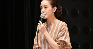 TBS古谷有美アナ「パパ入れると同じ顔4つ」夫似の3きょうだいを公開「お揃いの服着てて可愛い」「愛おしい写真」の声