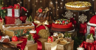 ヒルトン京都で初めてのフェスティブスイーツビュッフェ「Christmas Sweet Experience」開催。クリスマスらしいスイーツがずらり