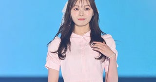 乃木坂46梅澤美波、春っぽピンクワンピでキュートに決める【GirlsAward 2025SS】