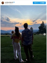 クリス・プラット、感謝祭に珍しく子どもたちとのショット公開義父はアーノルド・シュワルツェネッガー