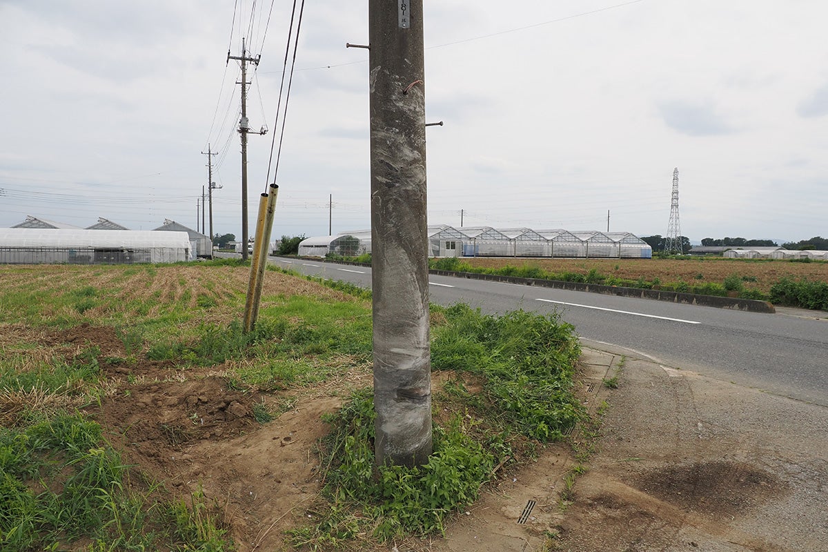 群馬・高崎28歳女性刺殺知人男性は30キロ先で事故死…被害者の車で逃走した謎、現場に残る「血痕と足跡」