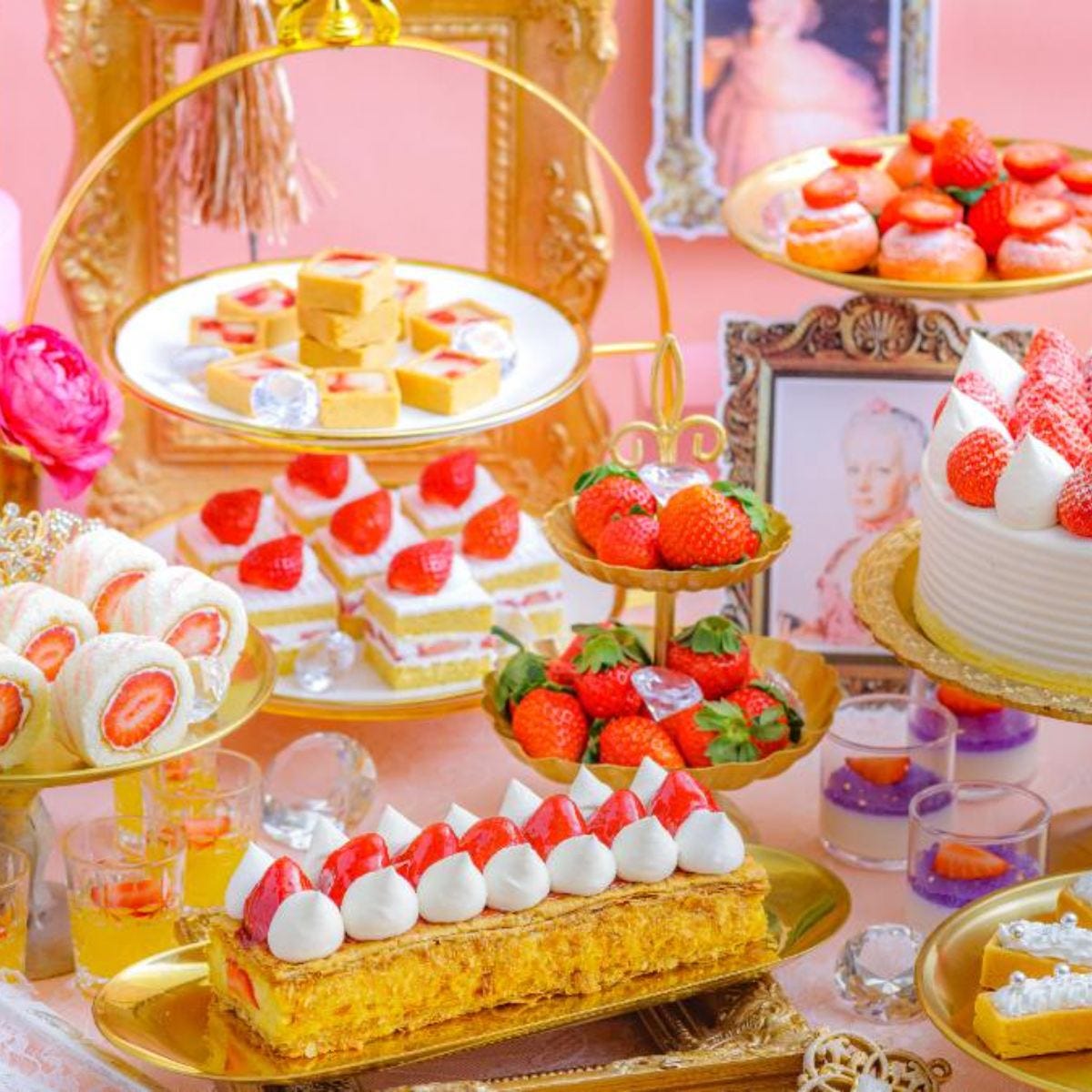 ニューオータニ大阪のスイーツビュッフェ。あまおうショートケーキやジュエリーがテーマのキラキラスイーツも！