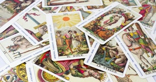 12星座×タロット占い「魚座（うお座）」2025年12月1日（月）～12月7日（日）のあなたの運勢は？ 総合運・開運メッセージ