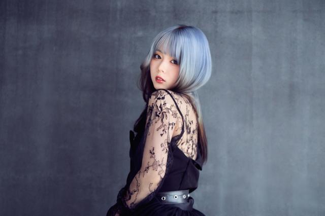 上田桃夏、自身のレーベルから2カ月連続リリース！「無敵」と「Endeavor」で示す新たな音楽への挑戦