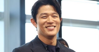 鈴木亮平&北村有起哉、与田祐希との身長差がスゴイ3ショットに「リブートポーズでプリ撮りたい」の声＜リブート＞