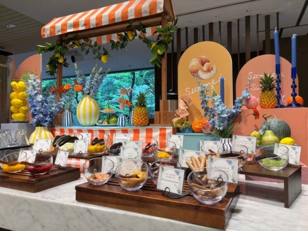 締めは麻辣湯！京王プラザホテルの『サマースイーツブッフェ』で極上の夏リゾート時間を過ごしてきた