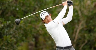 石川遼は出だしボギー、ダボも巻き返して「70」首位と6打差の19位タイで最終日へ