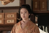 明日の『ばけばけ』“トキ”高石あかり、白鳥倶楽部へ“サワ”円井わんはそっけない態度