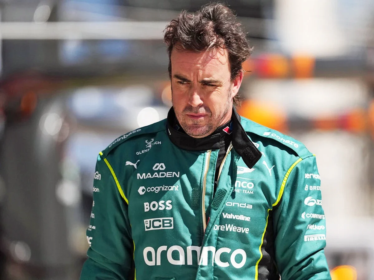 【F1】アロンソの心はすでに折れていた「すまない」と告げ、返答を待たずにピットへ戻ってきた
