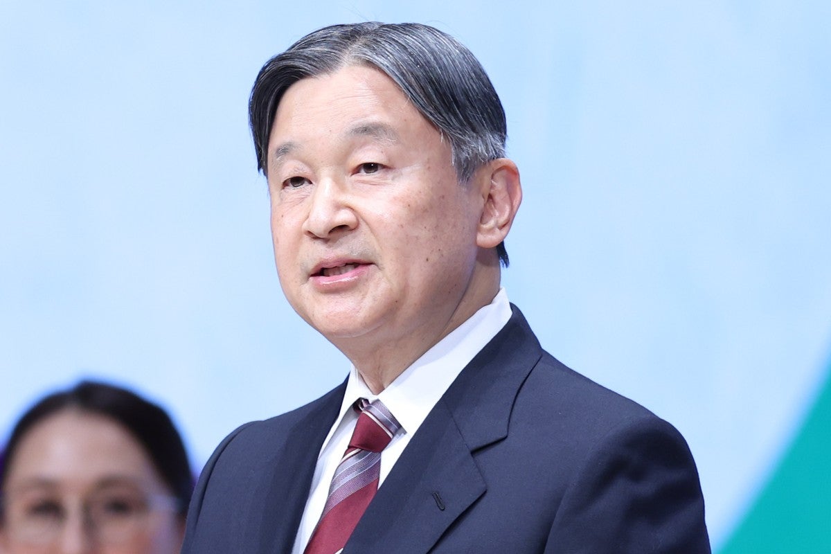 天皇陛下皇族確保策の議論に述べられた“ご懸念”が反響…「昭和100年式典」でも波紋呼んだ高市政権の“皇室軽視”