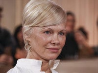 パメラ・アンダーソン、C型肝炎で「余命10年」宣告振り返る治療で「銀行のお金を使い果たした」
