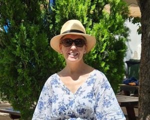 「どうして日本人はこんな神業ができるの？」外国人女性が驚いた“日本の光景”。電車、コンビニ、100円ショップ… ――仰天ニュース特報