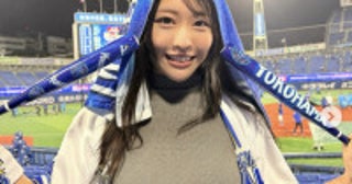 “ベイスターズ大好き”グラビア美女24歳、どしゃ降りで勝利見届ける姿に「可愛い」「お疲れ様でした」の声