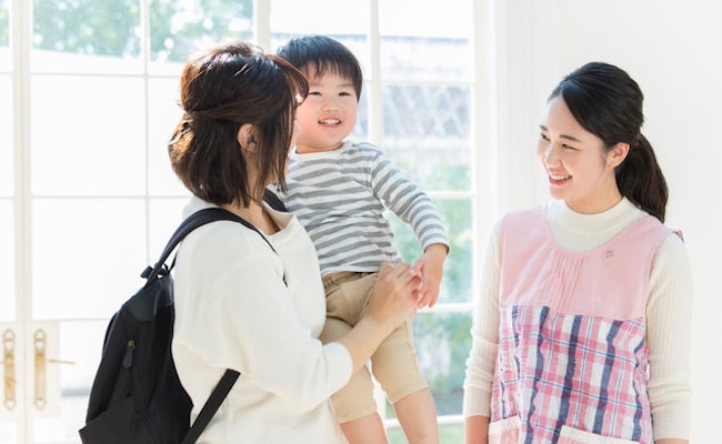 「好かれる保護者」の秘密！これだけで好印象！保育士さんとの信頼関係を築くコミュニケーションのコツ