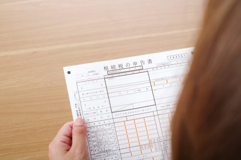 タンス預金をしていて、自宅に現金が「100万円」ほどあります。もし私が亡くなったら、子どもたちに使うよう言っているのですが、これも相続税がかかりますか？