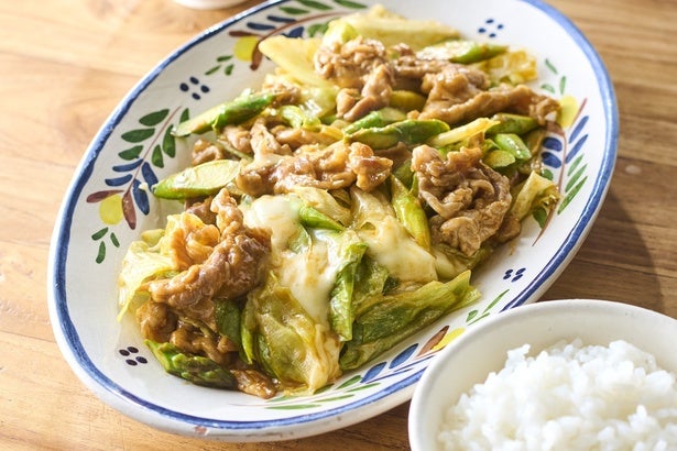 料理研究家小林まさみさんオススメの豚こまレシピ「豚こまとアスパラのカレーチーズ炒め」