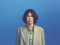 米津玄師、新曲「烏」発表2026 NHK サッカーテーマに決定「自分でも拍子抜けするくらい個人的な曲」