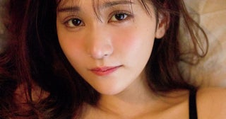 星乃まりな、至福の美ボディが映えるビキニ姿を披露！ 『FLASH』登場