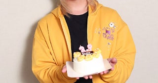 Mrs. GREEN APPLE藤澤涼架、33歳の誕生日を前にラジオでガチ緊張!?「なんなんだこれ（笑）！」リスナーへの“生電話”がまさかの留守電で大慌て