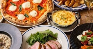 梅田のおしゃれ女子会向け昼飲みレストラン5選！窯焼きピッツァ＆ワインビュッフェやリゾート気分のテラスなど口コミでチェック